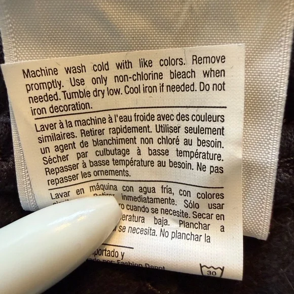 Champion Black Joggers - Picture 6 of 6